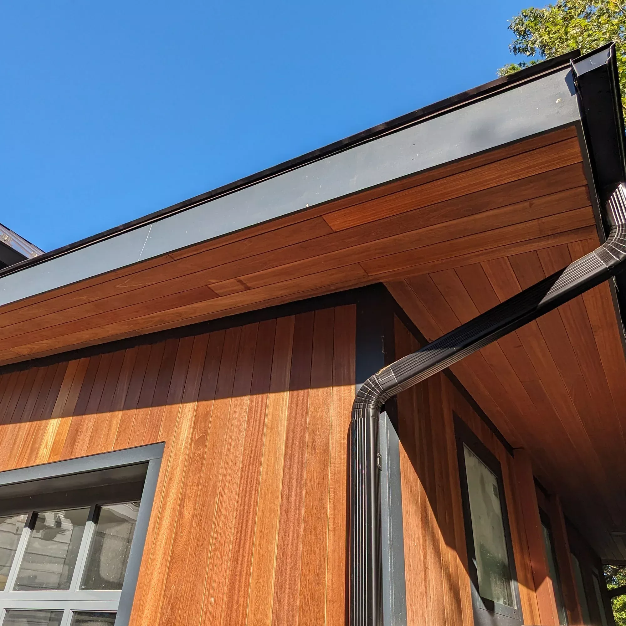 5/4 x 6 Mahogany (Red Balau) Wood T&G Square-Edge Decking