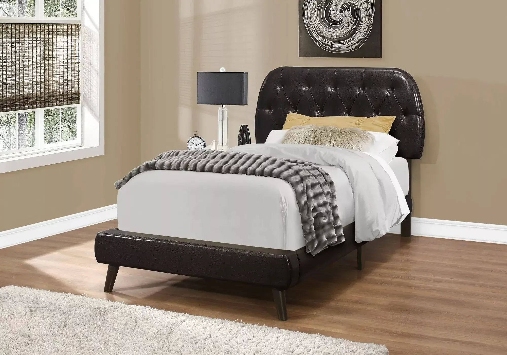 Bed Upholstered Look