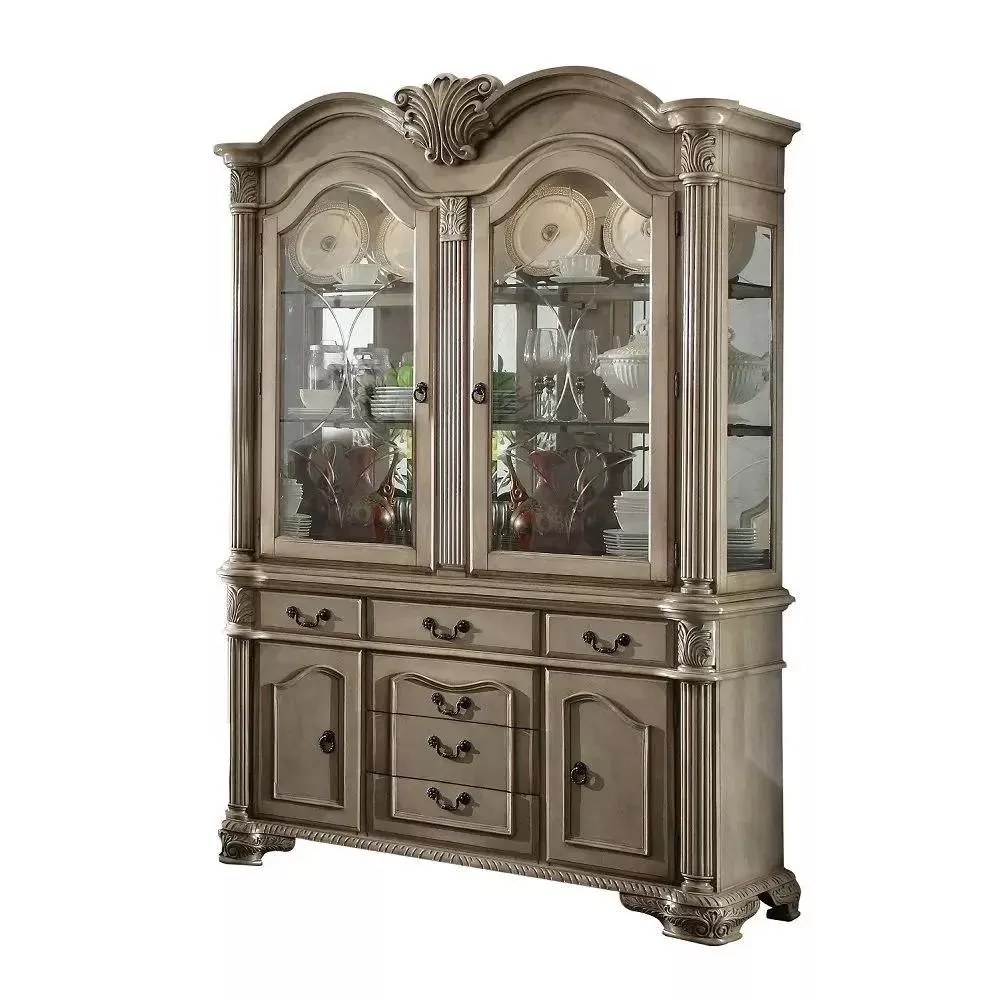 Chateau De Ville - Buffet & Hutch
