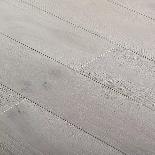 Lusso Engineered Hardwood in Euro Oak - 7.44x73.23 4mm Size