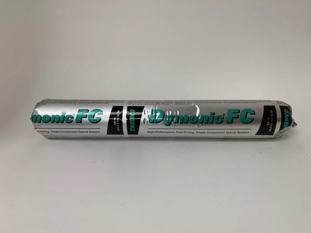 Tremco Dymonic FC Polyurethane Sealant: Case of 15 Sausages 20oz