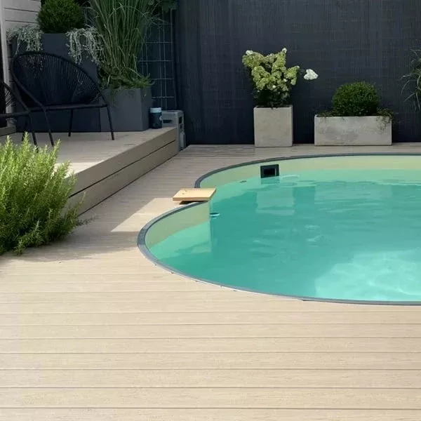 TREX Transcend Tropical Composite Fascia & Riser Board