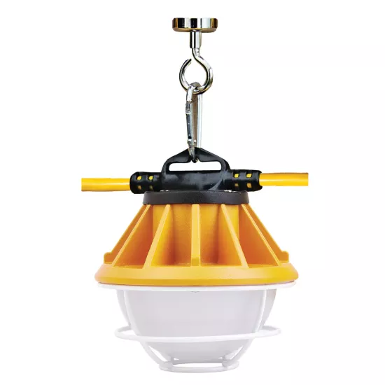 Voltec 100ft 16/3 SJTW LED Light String with Ten 25 Watt LED Heads 30000 Lumens